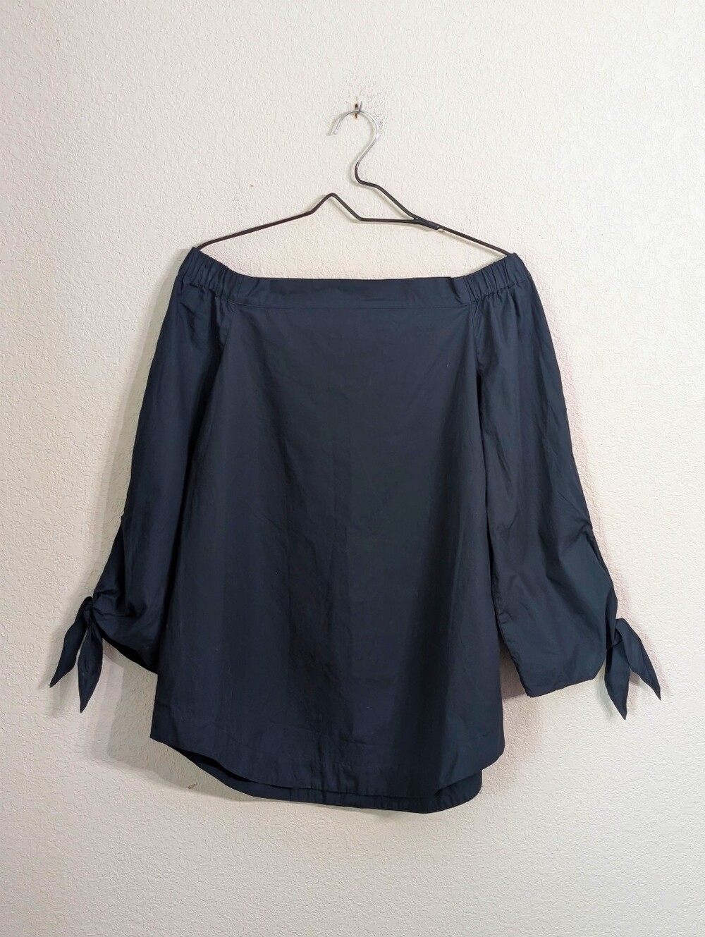 Free People Cotton Navy Blue Off The Shoulder Top Blouse Size S Tie Sleeve Chic